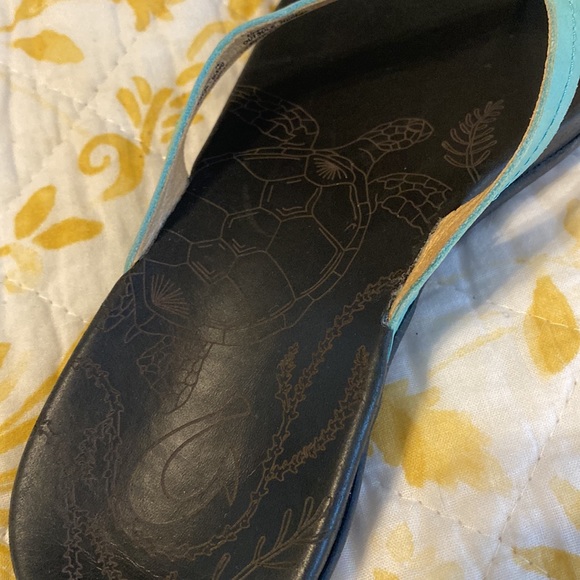 OluKai Flip Flops - Picture 6 of 6